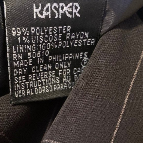 Kasper 2-Piece Suit - Jacket and Skirt Black Windowpane Design Size 8 - Picture 14 of 15
